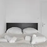 Attique Renove Avec Jacuzzi 6 Pers A 아파트 Savièse