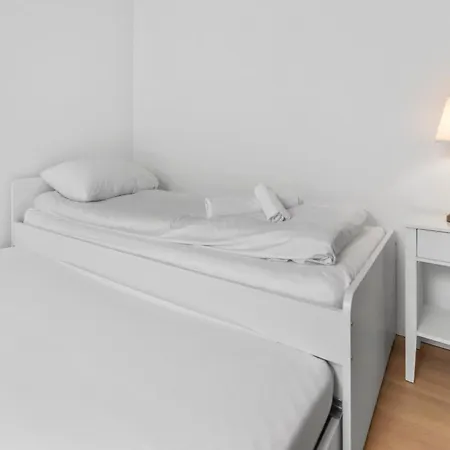 Attique Renove Avec Jacuzzi 6 Pers A Savièse