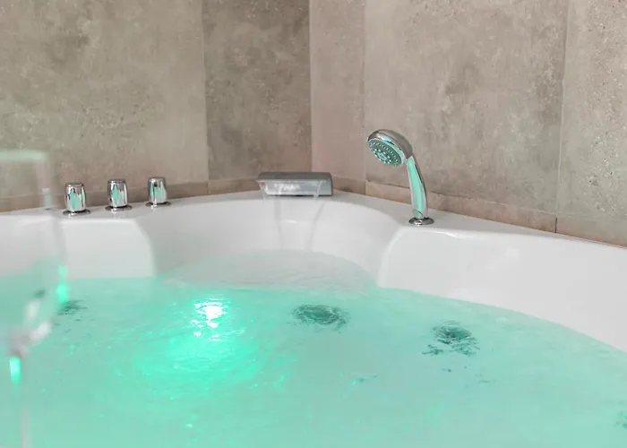 Attique Renove Avec Jacuzzi 6 Pers A Apartmán *