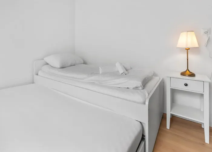 Attique Renove Avec Jacuzzi 6 Pers A Savièse