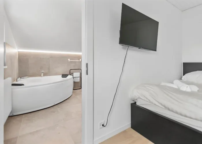 Attique Renove Avec Jacuzzi 6 Pers A Apartmán
