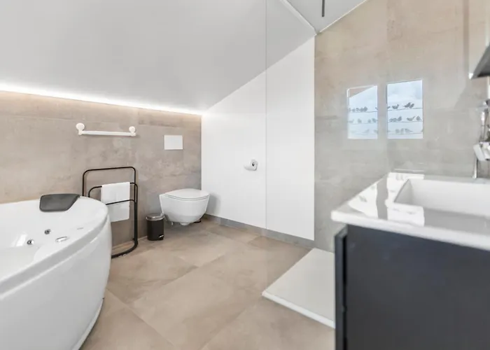 Attique Renove Avec Jacuzzi 6 Pers A * Savièse